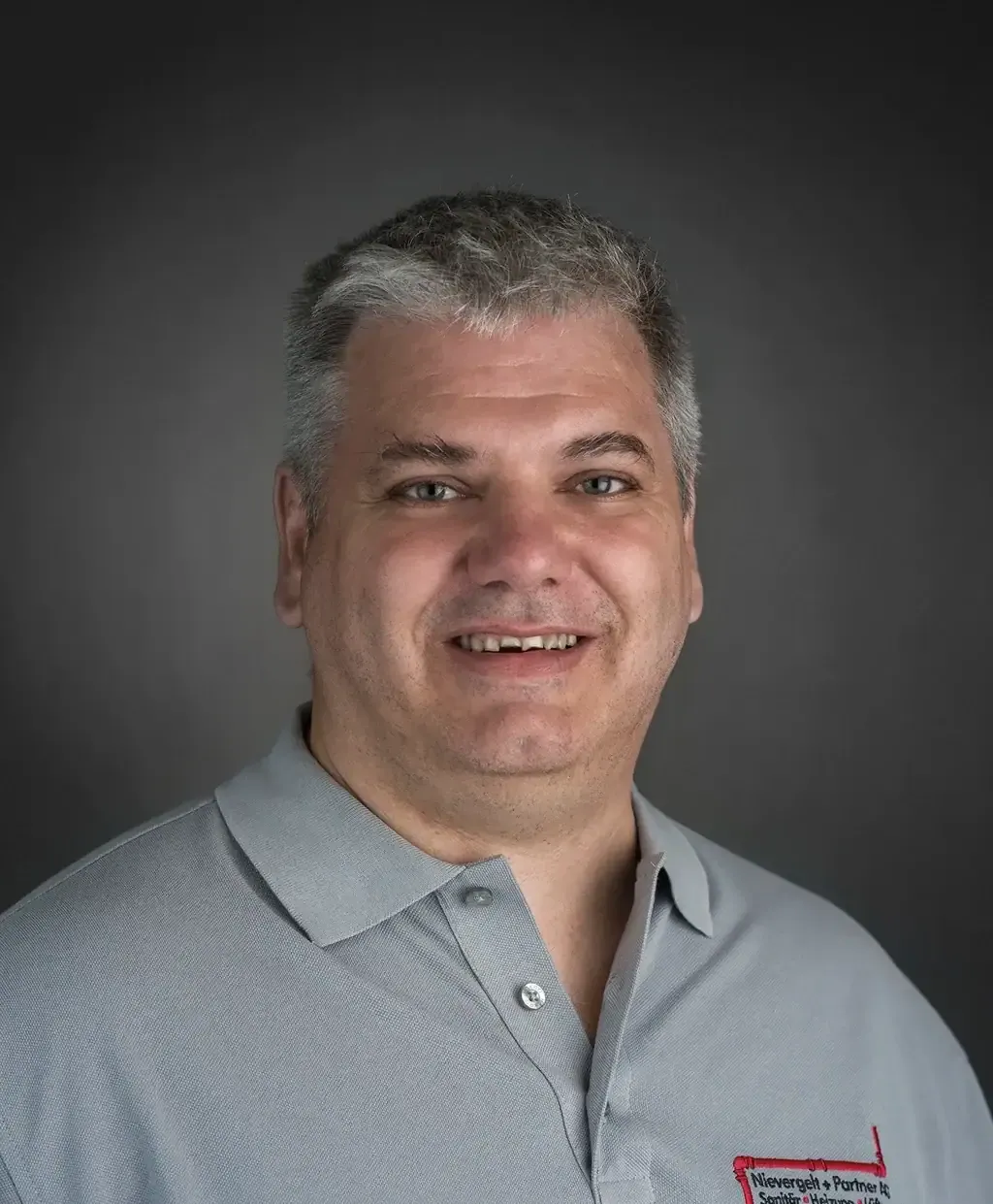 Porträt Pfund Gregory – Nievergelt + Partner – Sanitär | Heizung | Lueftung